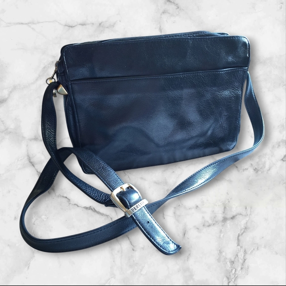Perlina Handbags - Vintage‎ Perlina Black Leather Crossbody Bag